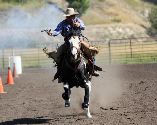 LT Shooting Rundown Cowboy (Pfister photo) (1)